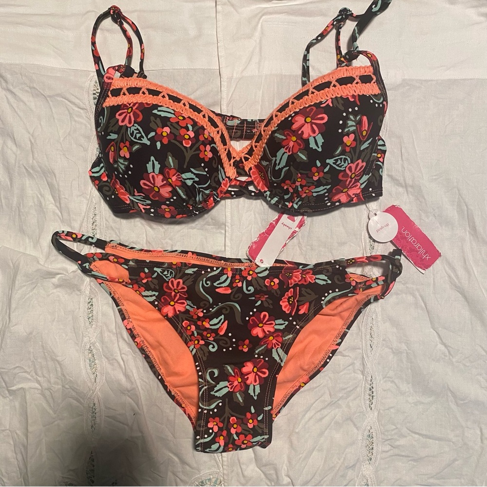 NWT ladies swimsuit